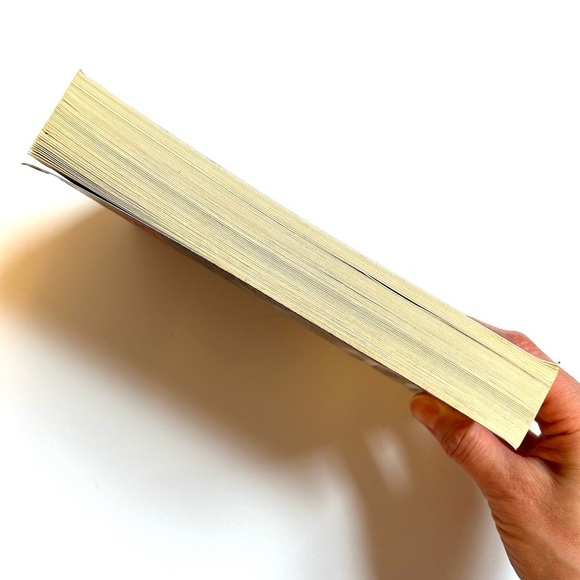 3 For $13! THE DEATH OF MRS. WESTAWAY a Novel by Ruth Ware Paperback Book - Picture 11 of 13